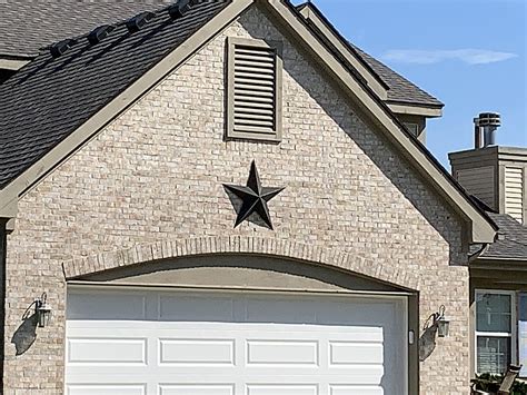 is metal stars on houses mean|star symbol on houses meaning.